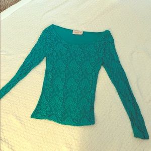 Long sleeve lace shirt